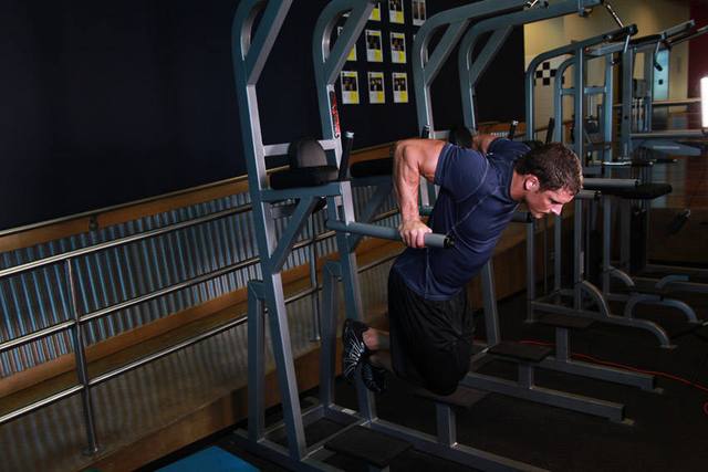 Dips pour pectoraux: Fin