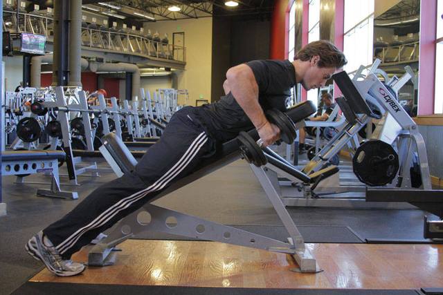Chest-supported row: Finish