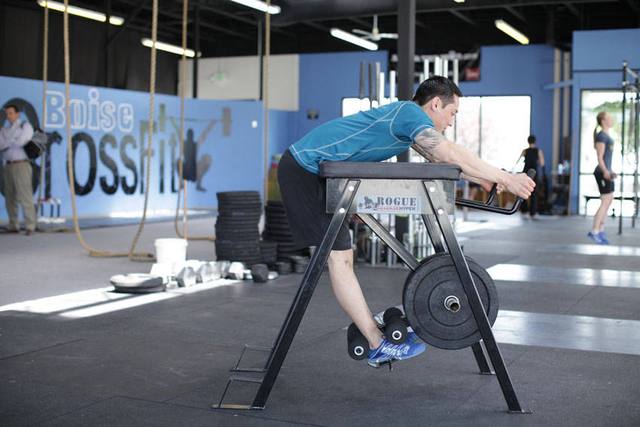 Reverse hyperextension: Start