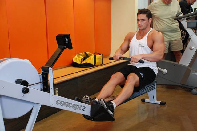Rowing intervals: Finish