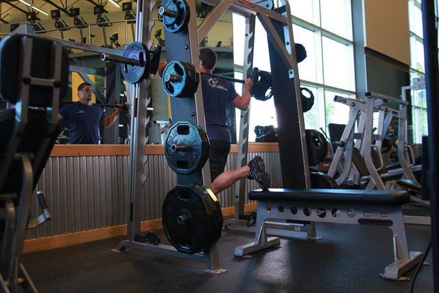 Smith machine split squat: Start